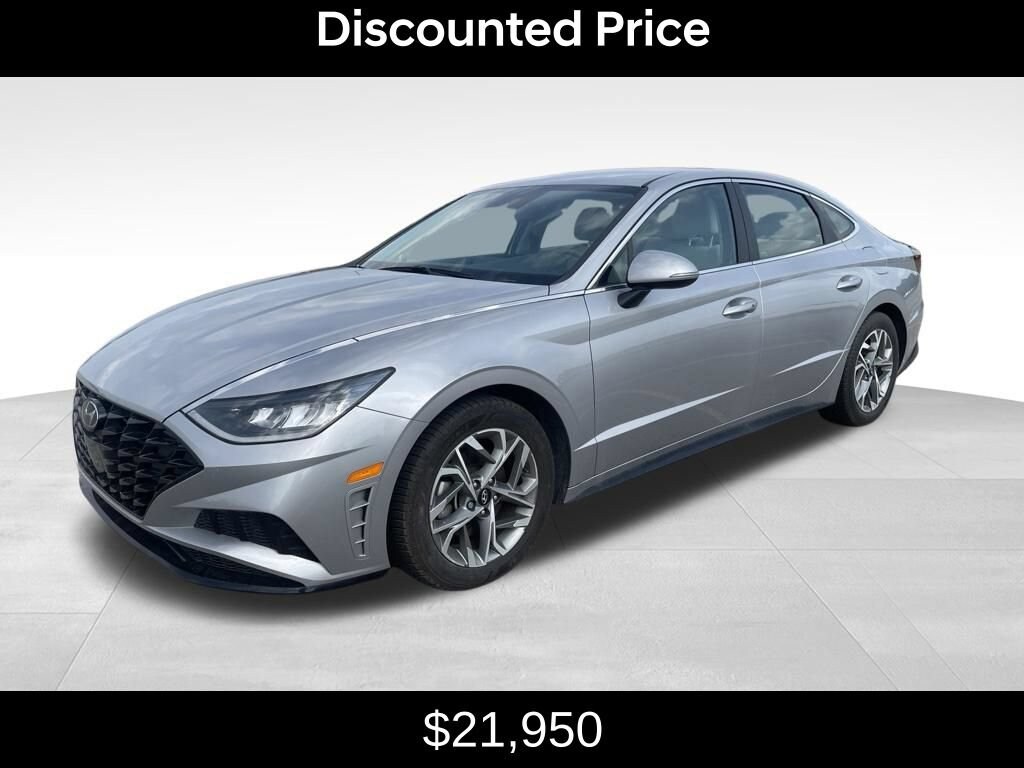 Used 2023 Hyundai Sonata SEL Sedan