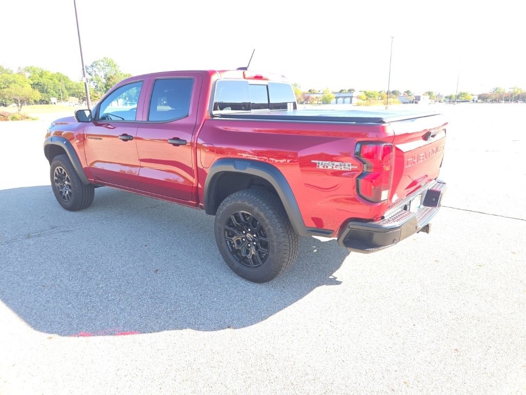 2023 Chevrolet Colorado Trail Boss photo 3