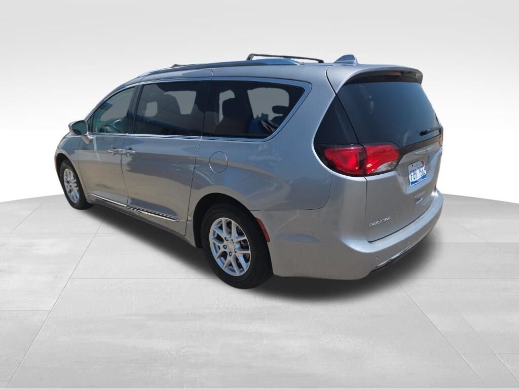 Used 2020 Chrysler Pacifica Touring L Van Passenger Van