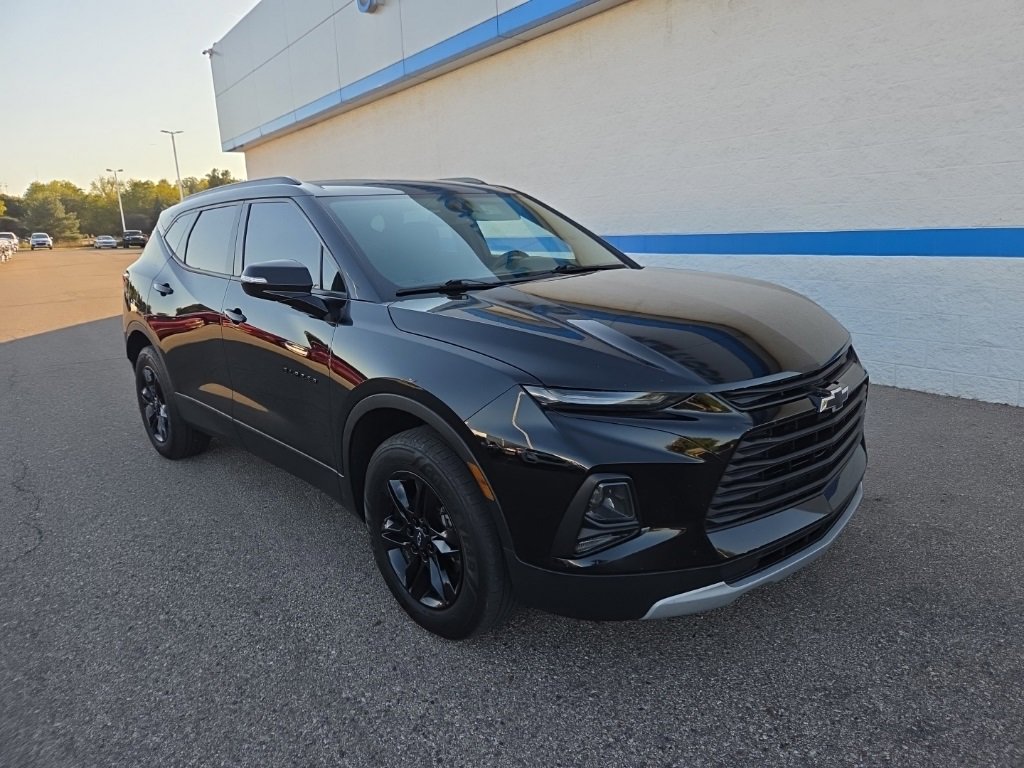 2020 Chevrolet Blazer 2LT photo 3