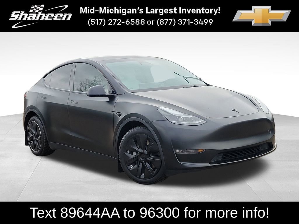 2023 Tesla Model Y Long Range's photo