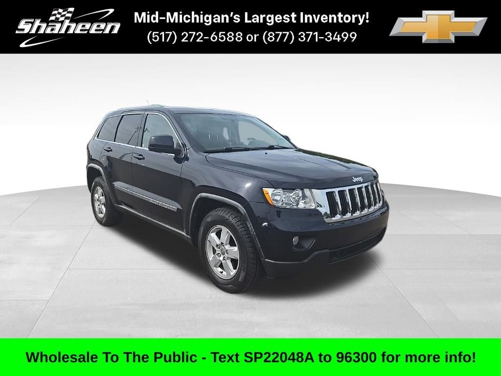 2011 Jeep Grand Cherokee Laredo 4WD's photo