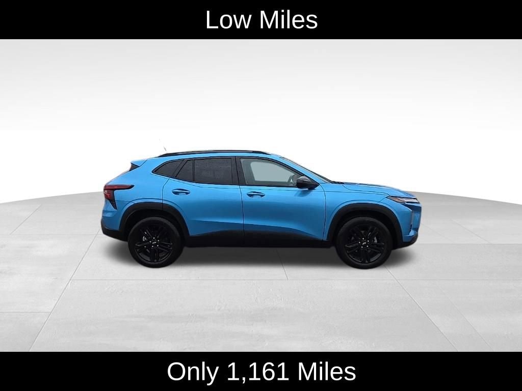 Used 2025 Chevrolet Trax Activ SUV
