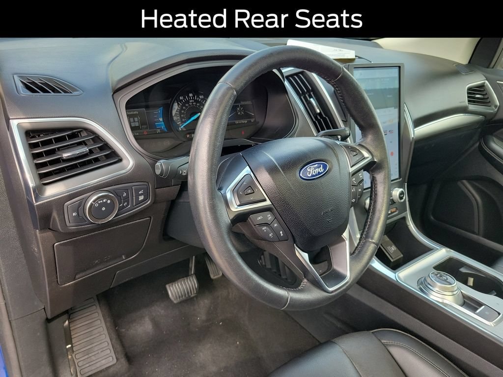 2022 Ford Edge Titanium - Photo 8