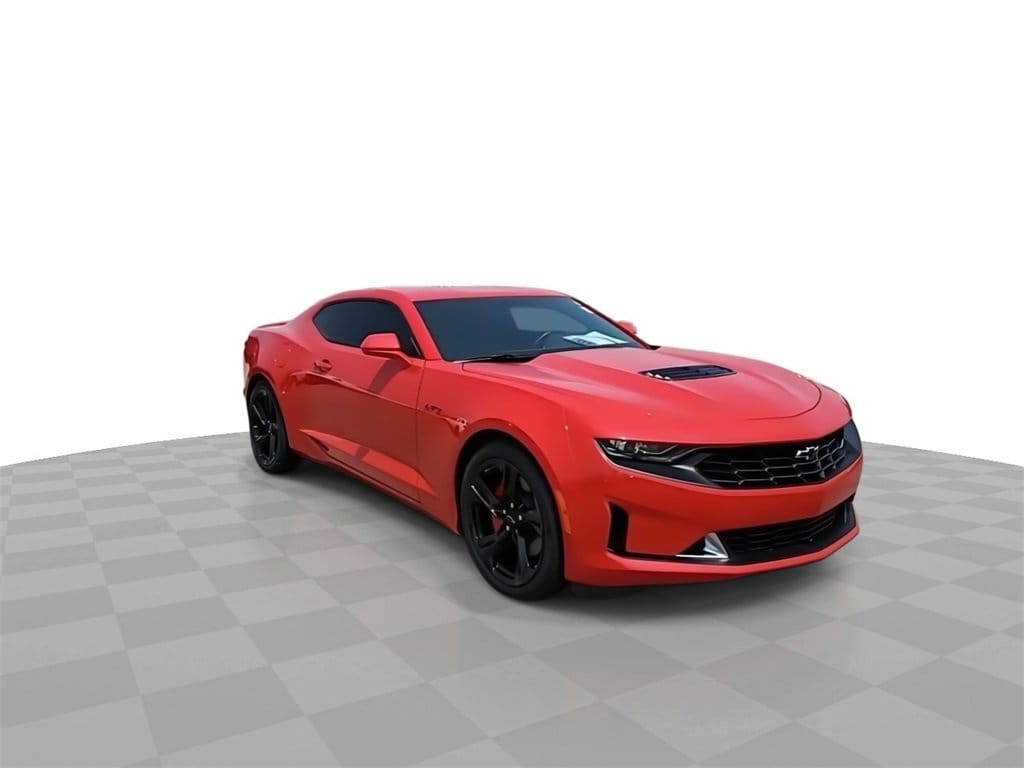 Used 2023 Chevrolet Camaro LT1 with VIN 1G1FE1R76P0126853 for sale in Lansing, MI