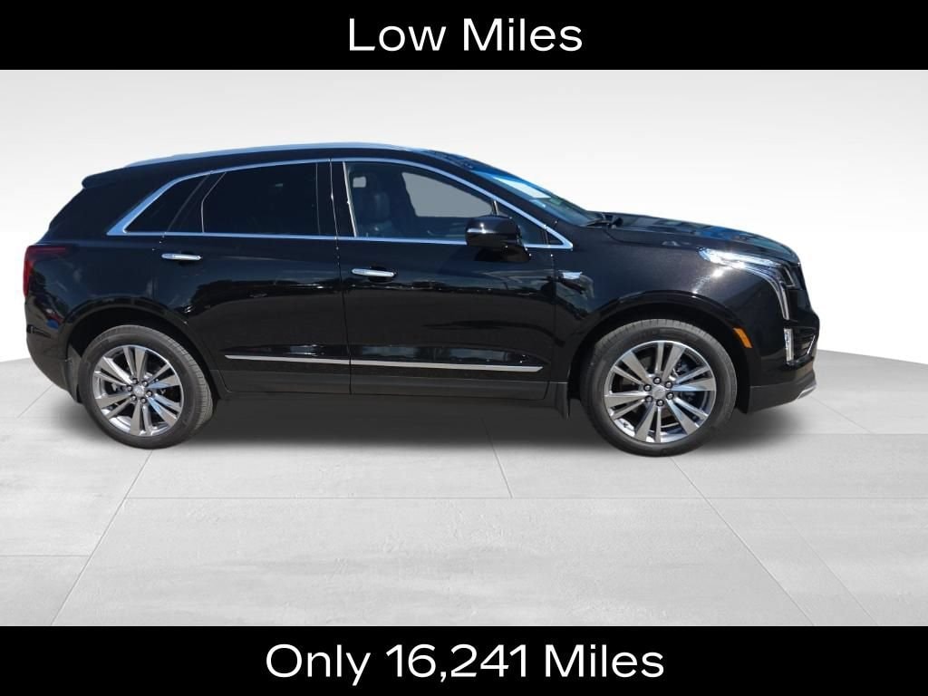 Used 2025 CADILLAC XT5 Premium Luxury SUV