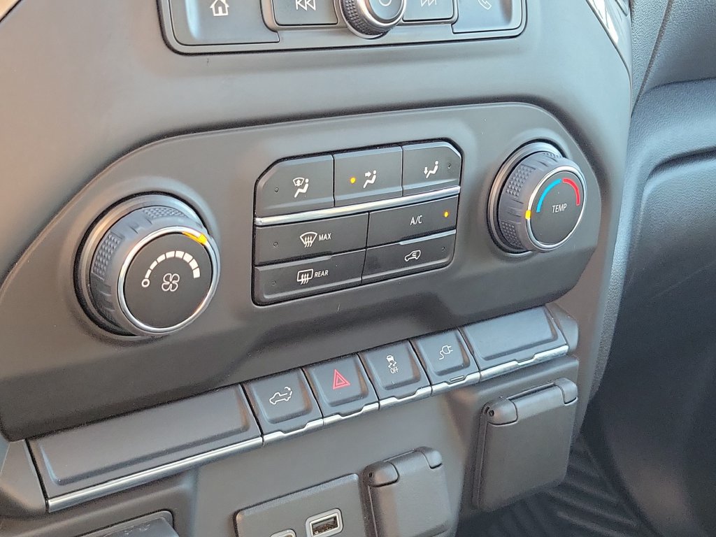 2022 Chevrolet Silverado 2500HD Custom - Photo 24