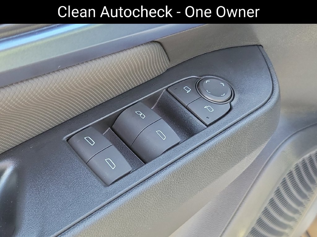2025 Chevrolet Equinox EV LT - Photo 7