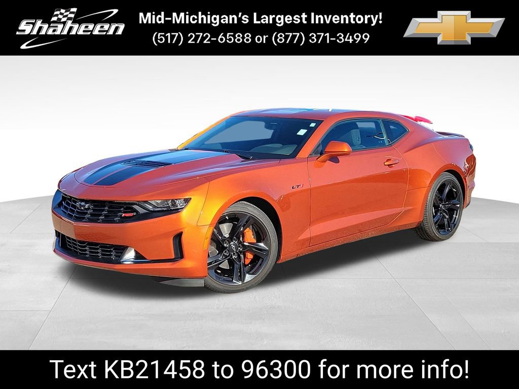 2022 Chevrolet Camaro LT1's photo