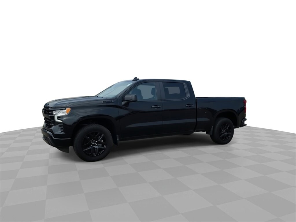 2023 Chevrolet Silverado 1500 RST photo 4