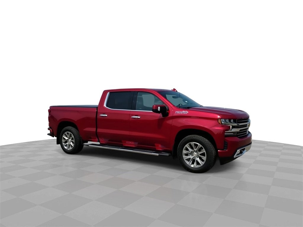 Used 2021 Chevrolet Silverado 1500 High Country with VIN 1GCUYHED5MZ289897 for sale in Lansing, MI