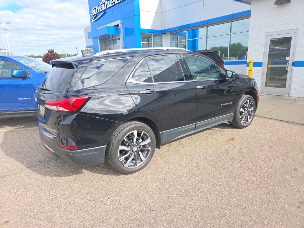 2023 Chevrolet Equinox Premier photo 2