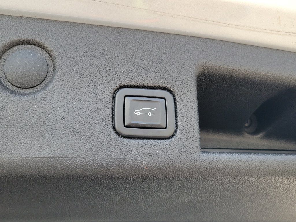 2020 Chevrolet Equinox 2FL - Photo 37