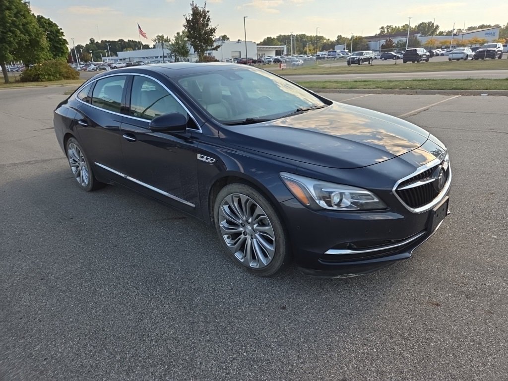 2017 Buick LaCrosse Premium photo 2