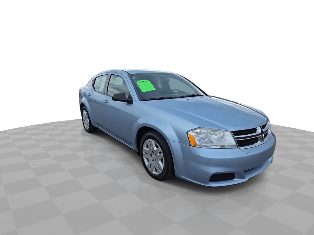 Used 2013 Dodge Avenger SE with VIN 1C3CDZAB8DN572033 for sale in Lansing, MI