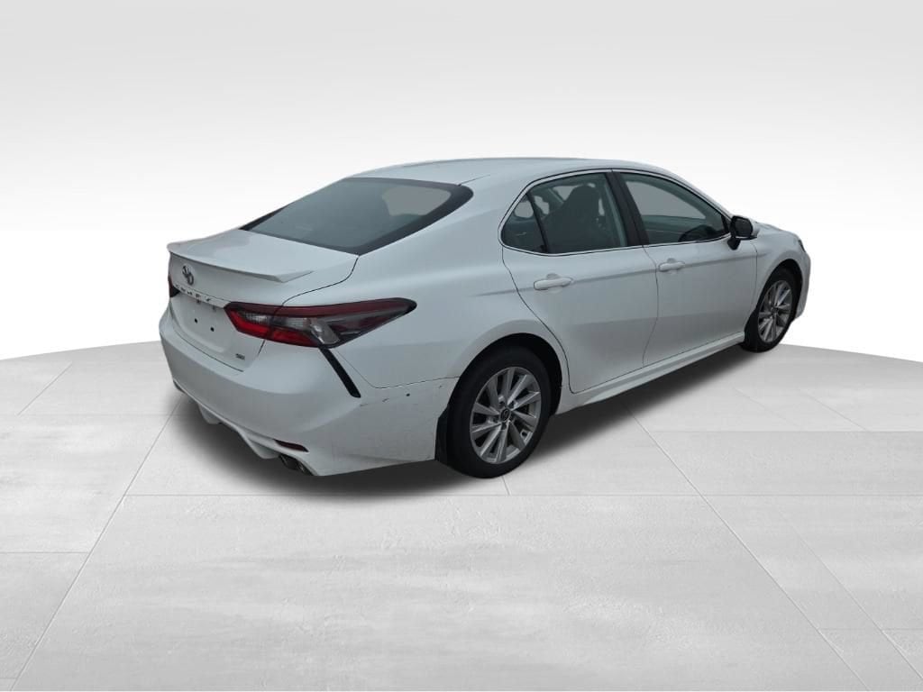 Used 2023 Toyota Camry SE Sedan