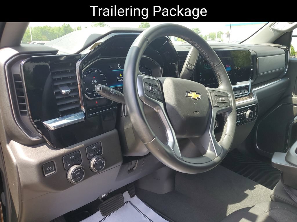 2023 Chevrolet Silverado 1500 LT - Photo 8