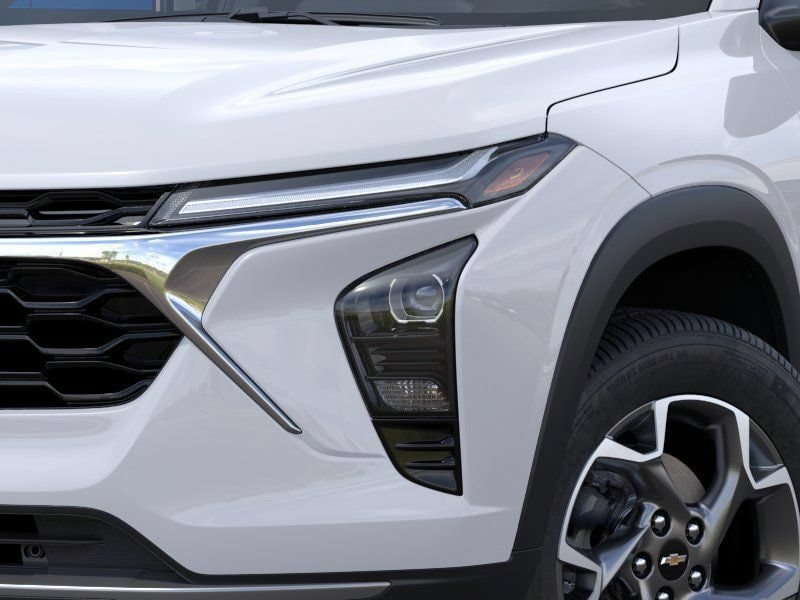 2026 Chevrolet Trax LT - Photo 11