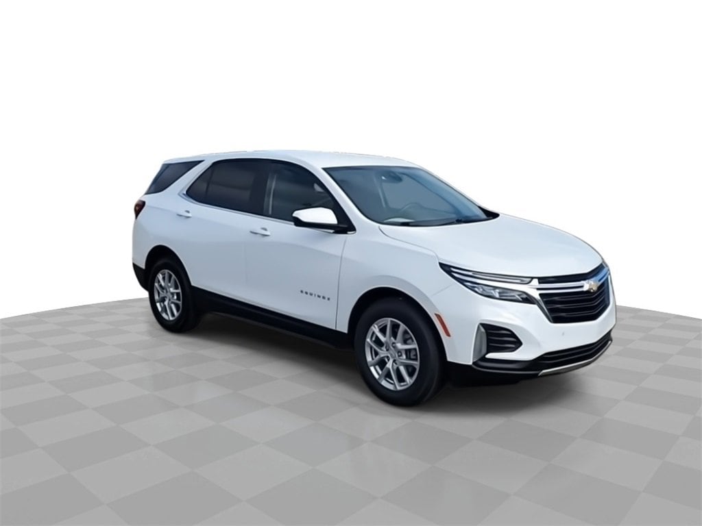 Used 2022 Chevrolet Equinox LT with VIN 3GNAXKEV4NL146032 for sale in Lansing, MI