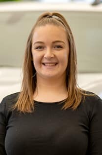 Staff member Jessica Heyden from ID_8cb273b43f1b