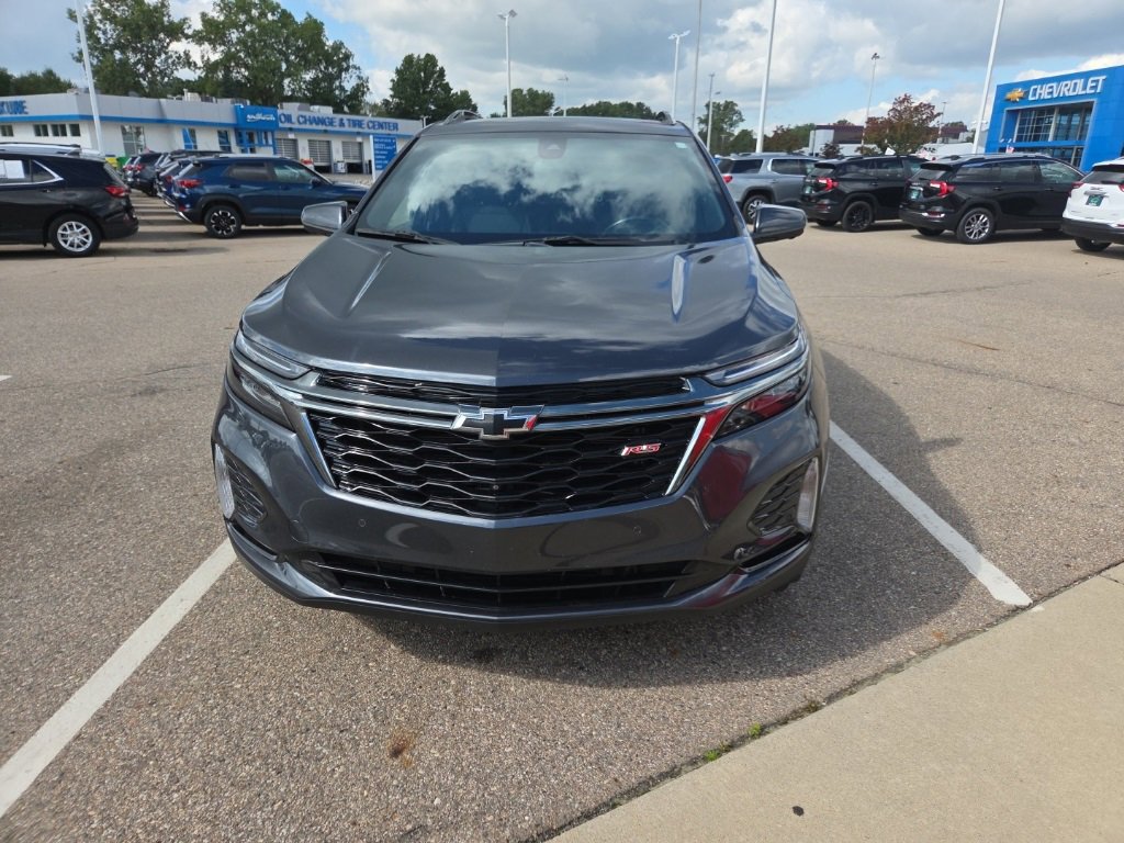 2022 Chevrolet Equinox RS photo 3