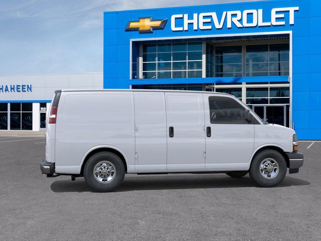 2025 Chevrolet Express Cargo Work Van - Photo 7