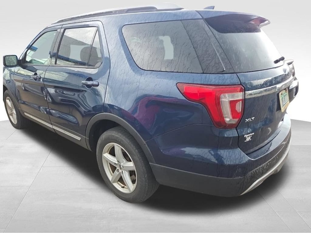 Used 2017 Ford Explorer XLT SUV
