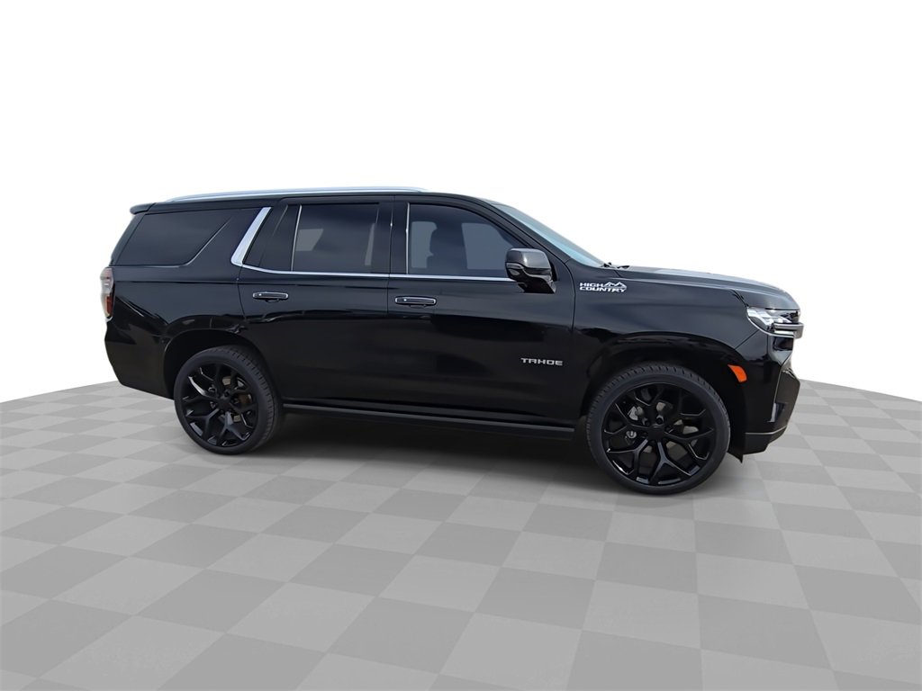 2022 Chevrolet Tahoe High Country photo 2
