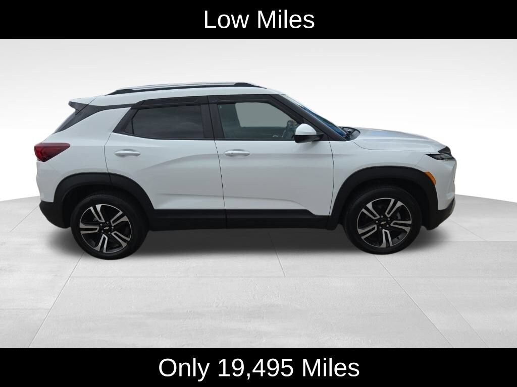 Used 2024 Chevrolet Trailblazer LT SUV