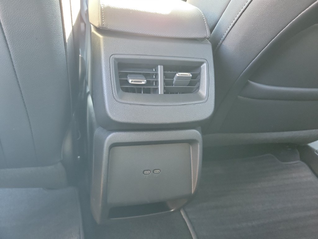 2025 Chevrolet Equinox EV LT - Photo 26