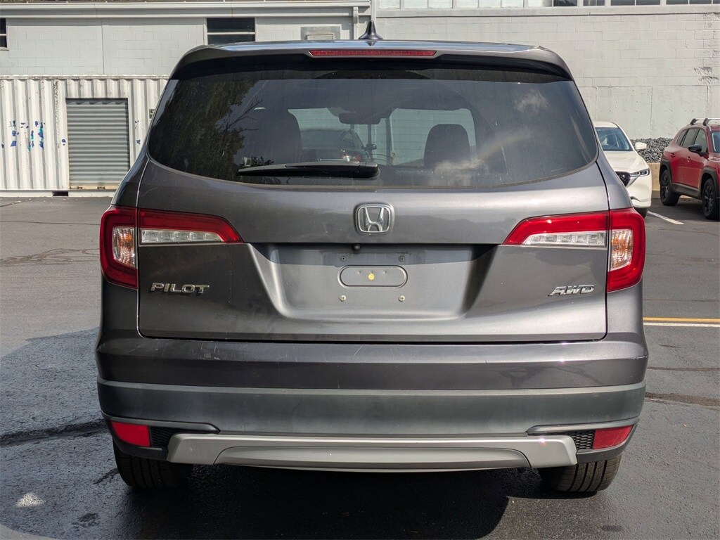 2020 Honda Pilot EX-L photo 3