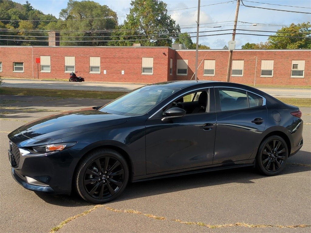 2025 Mazda Mazda3 2.5 Select Sport photo 2
