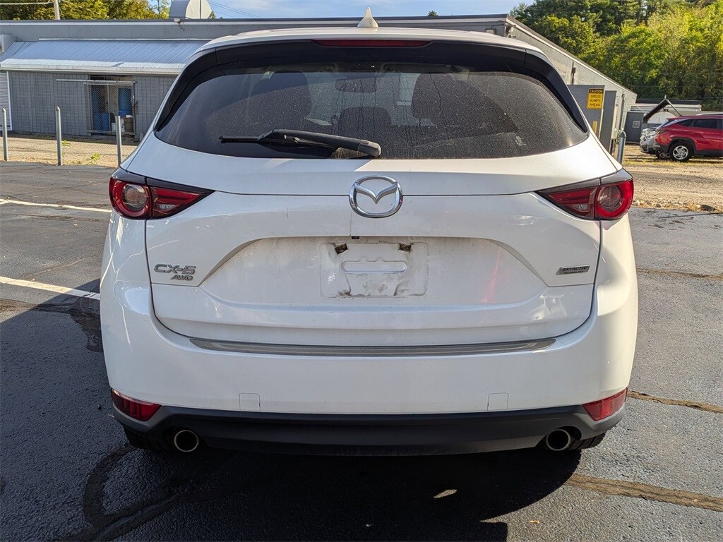 2017 Mazda CX-5 Grand Touring photo 3