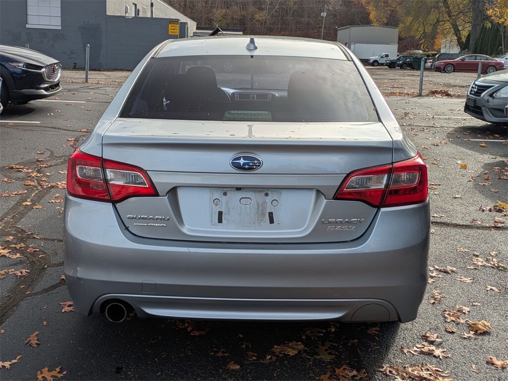 2016 Subaru Legacy 2.5i photo 3