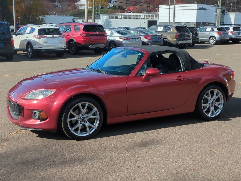 Used 2015 Mazda Mazda MX-5 Miata Grand Touring Convertible