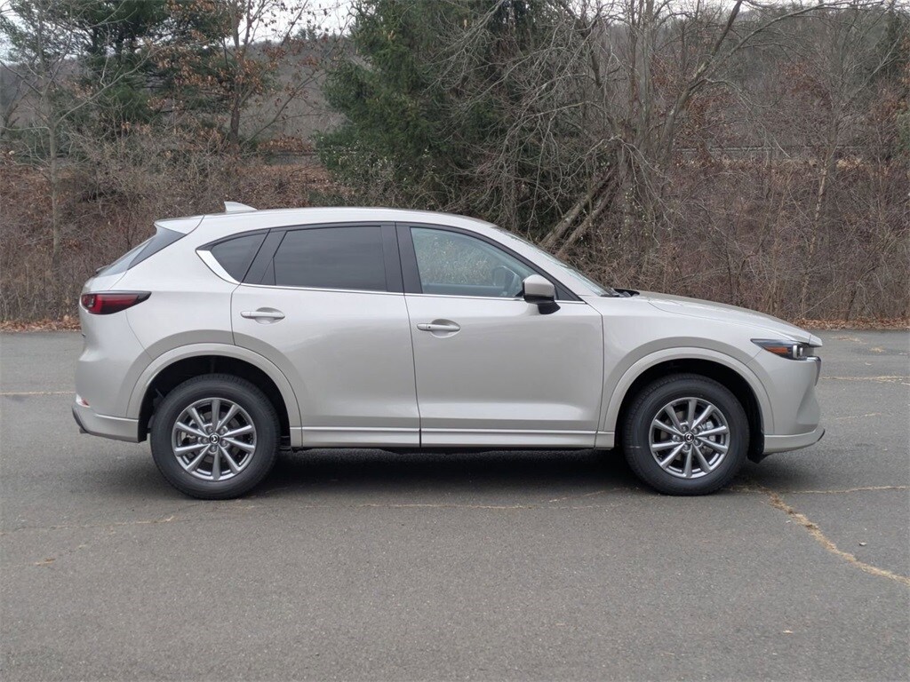 2025 Mazda CX-5 2.5 S Preferred photo 2