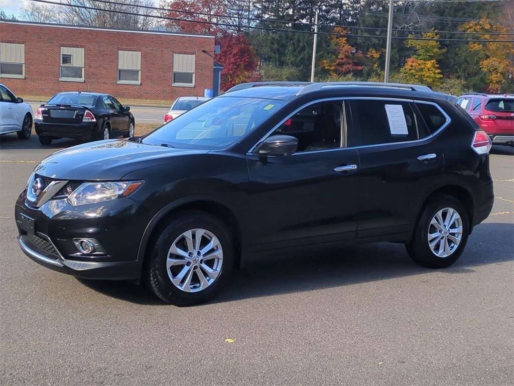 Used 2016 Nissan Rogue SV SUV