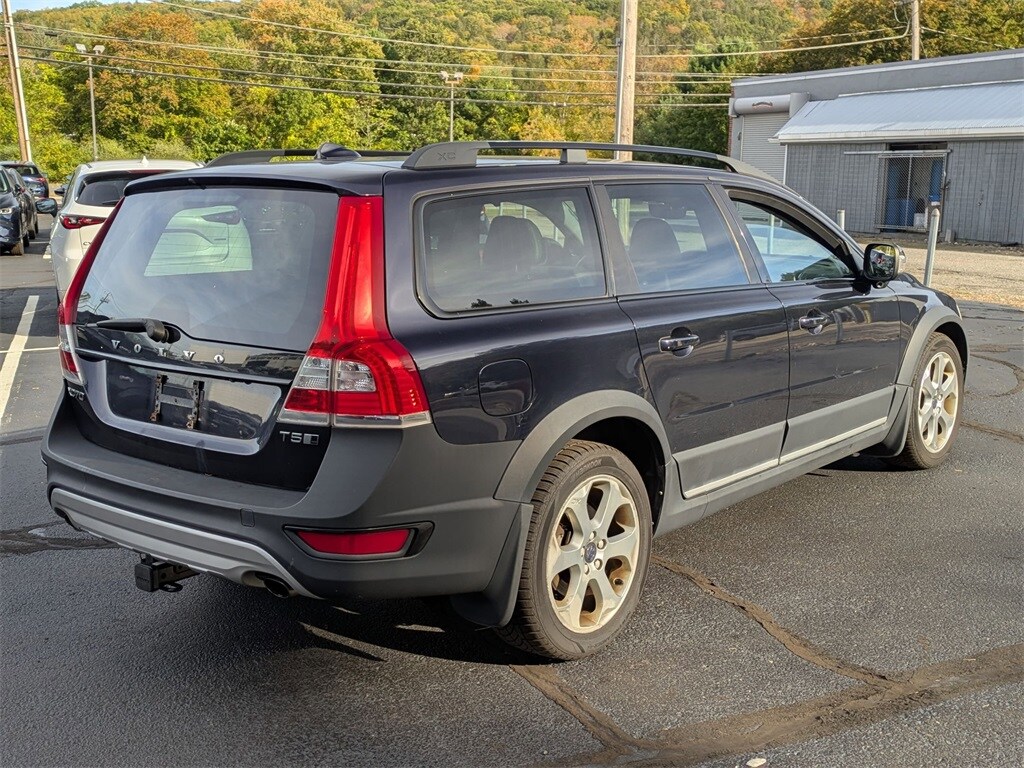 2016 Volvo XC70 T5 Premier photo 2