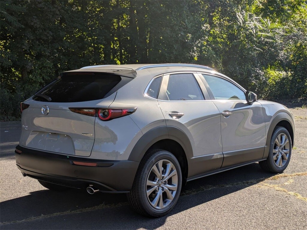 2025 Mazda CX-30 2.5 S Preferred photo 3
