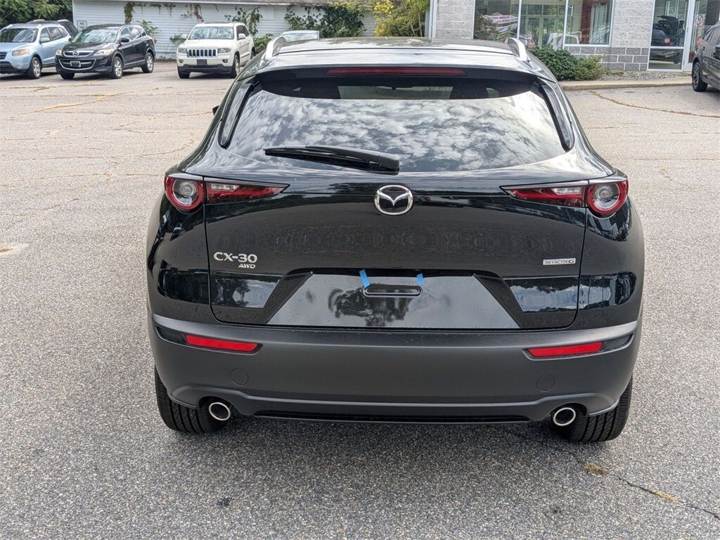 2025 Mazda CX-30 2.5 Select Sport photo 3