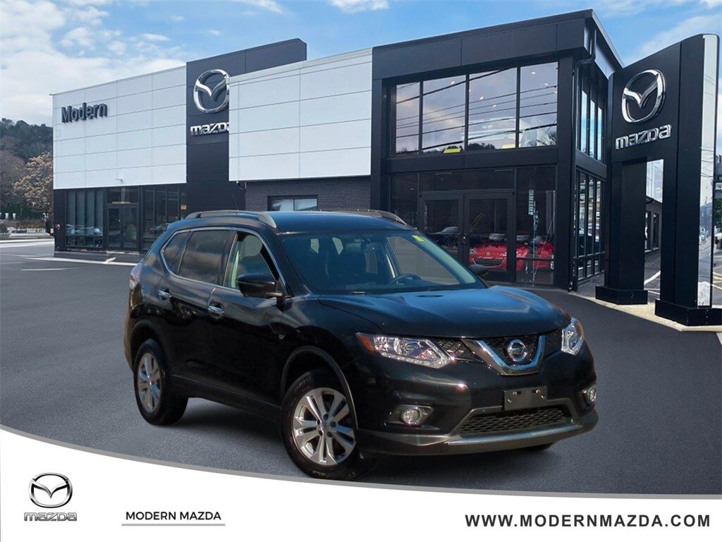 Used 2016 Nissan Rogue SV SUV