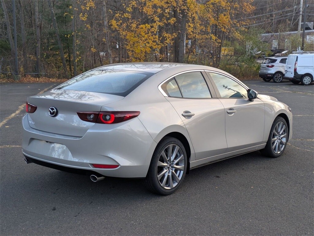 2026 Mazda Mazda3 2.5 s Preferred photo 3