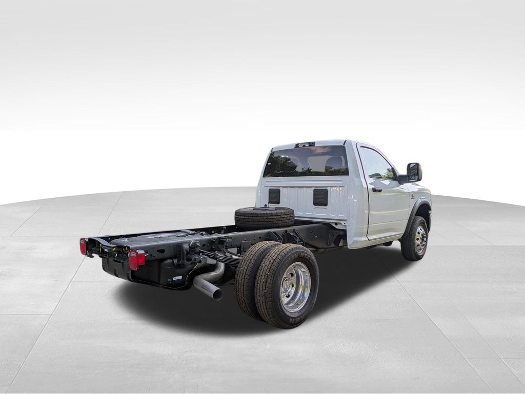 2025 Ram 3500 Tradesman Big Horn photo 3