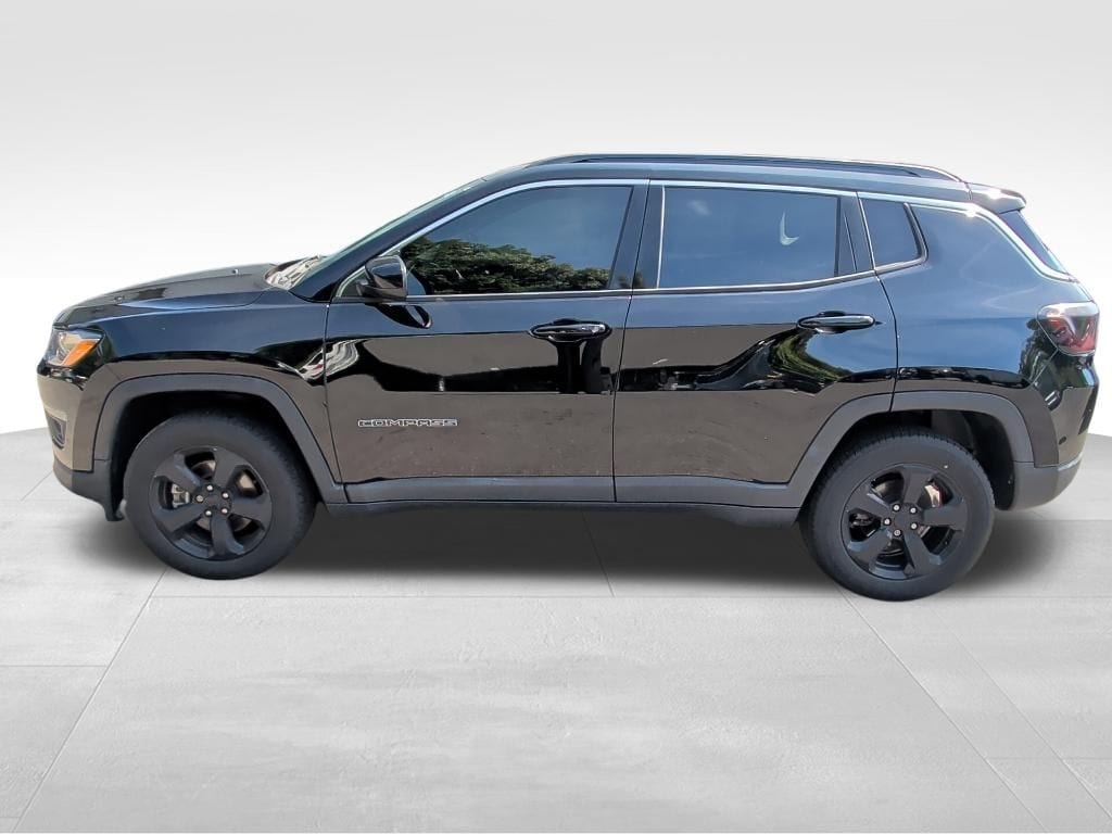 Used 2019 Jeep Compass Latitude with VIN 3C4NJDBB3KT683424 for sale in Watertown, CT