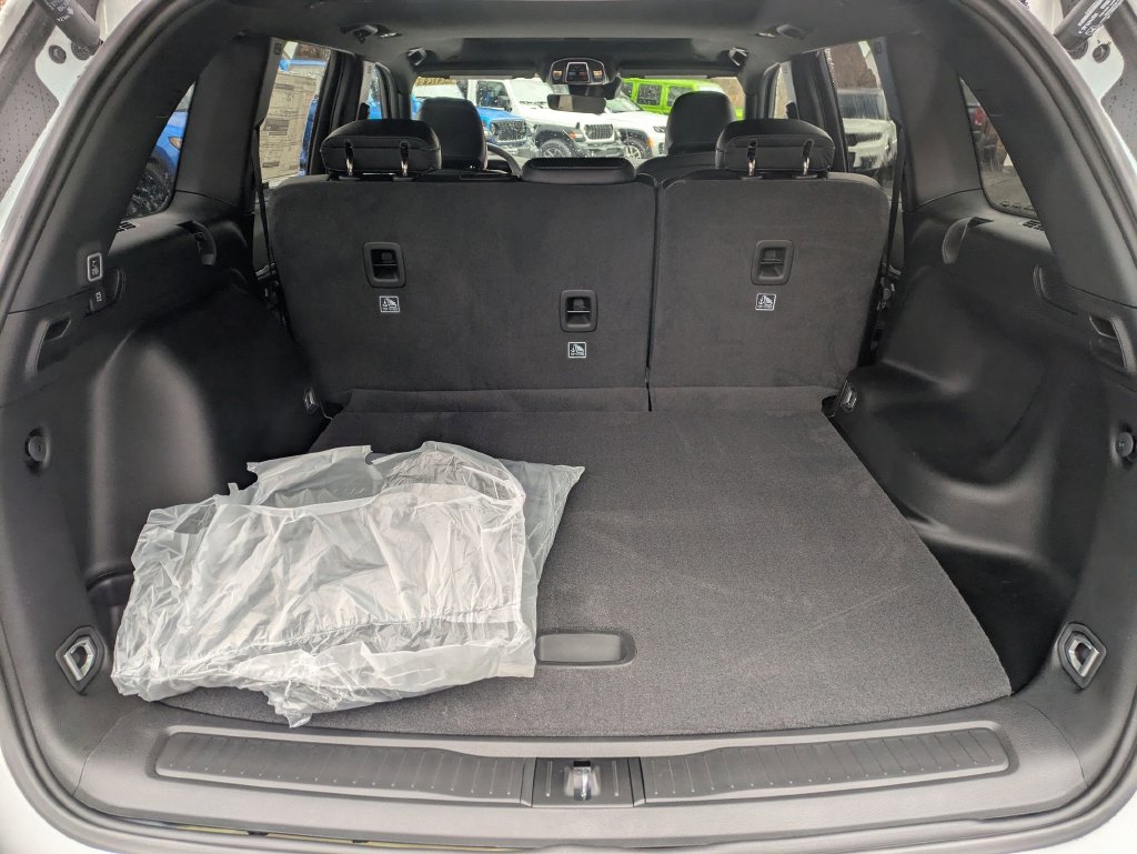 2026 Jeep Grand Cherokee Laredo - Photo 29