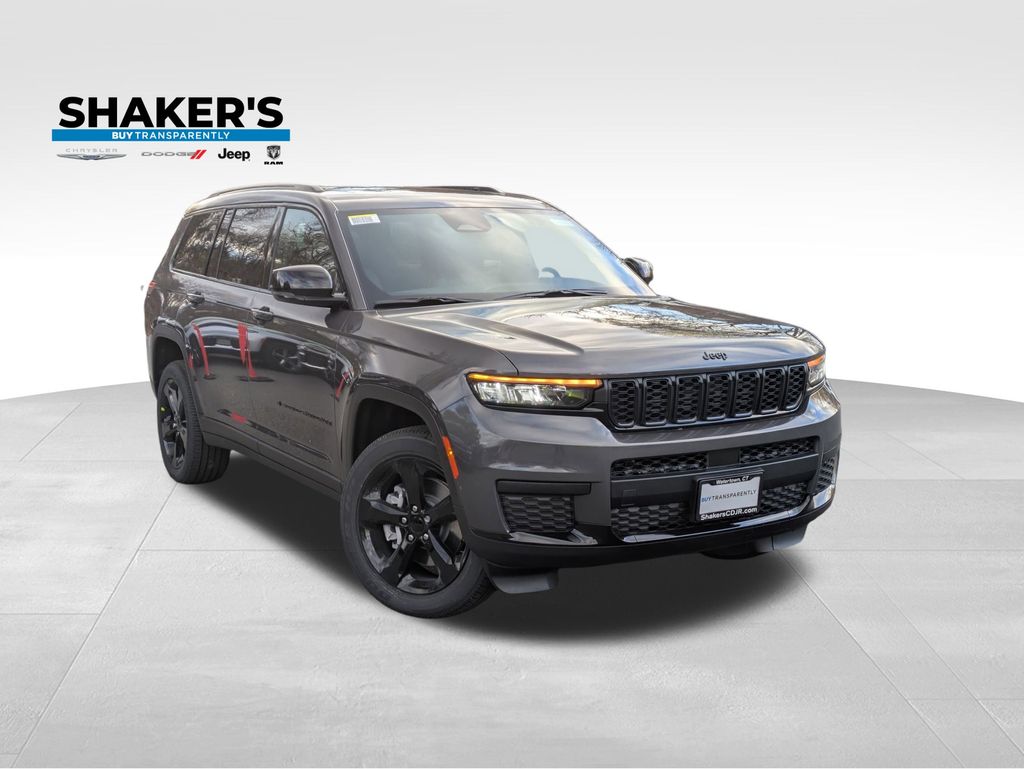 2025 Jeep Grand Cherokee L Altitude's photo