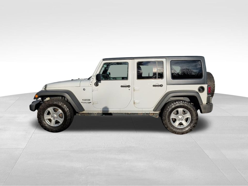 2018 Jeep Wrangler Unlimited Sport photo 2