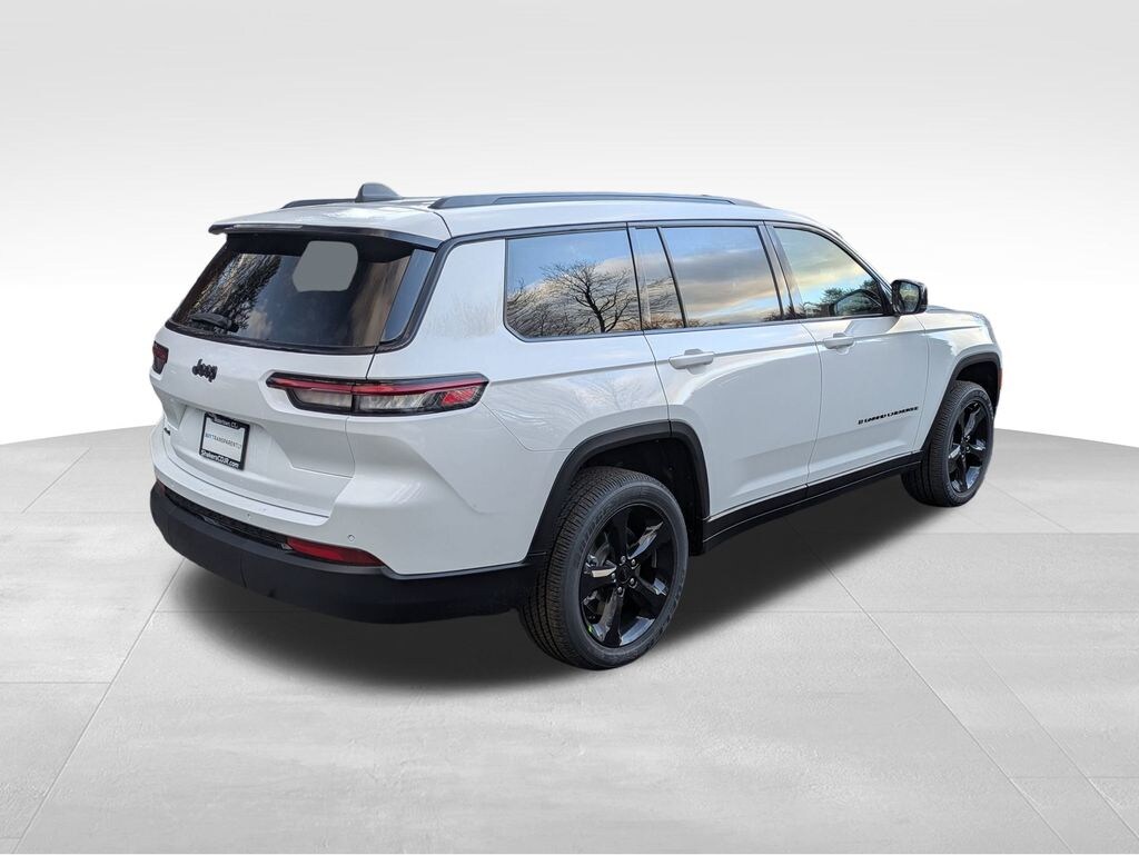 New 2025 Jeep Grand Cherokee L ALTITUDE X 4X4 Sport Utility