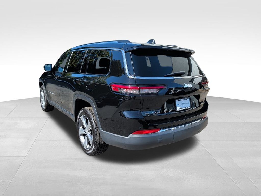 2022 Jeep Grand Cherokee Limited photo 3