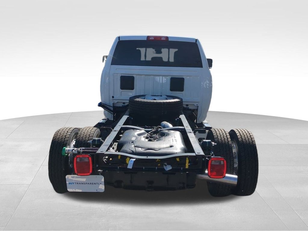 New 2024 Ram 5500 Chassis Cab 5500 TRADESMAN CHASSIS CREW CAB 4X4 60' CA Pickup